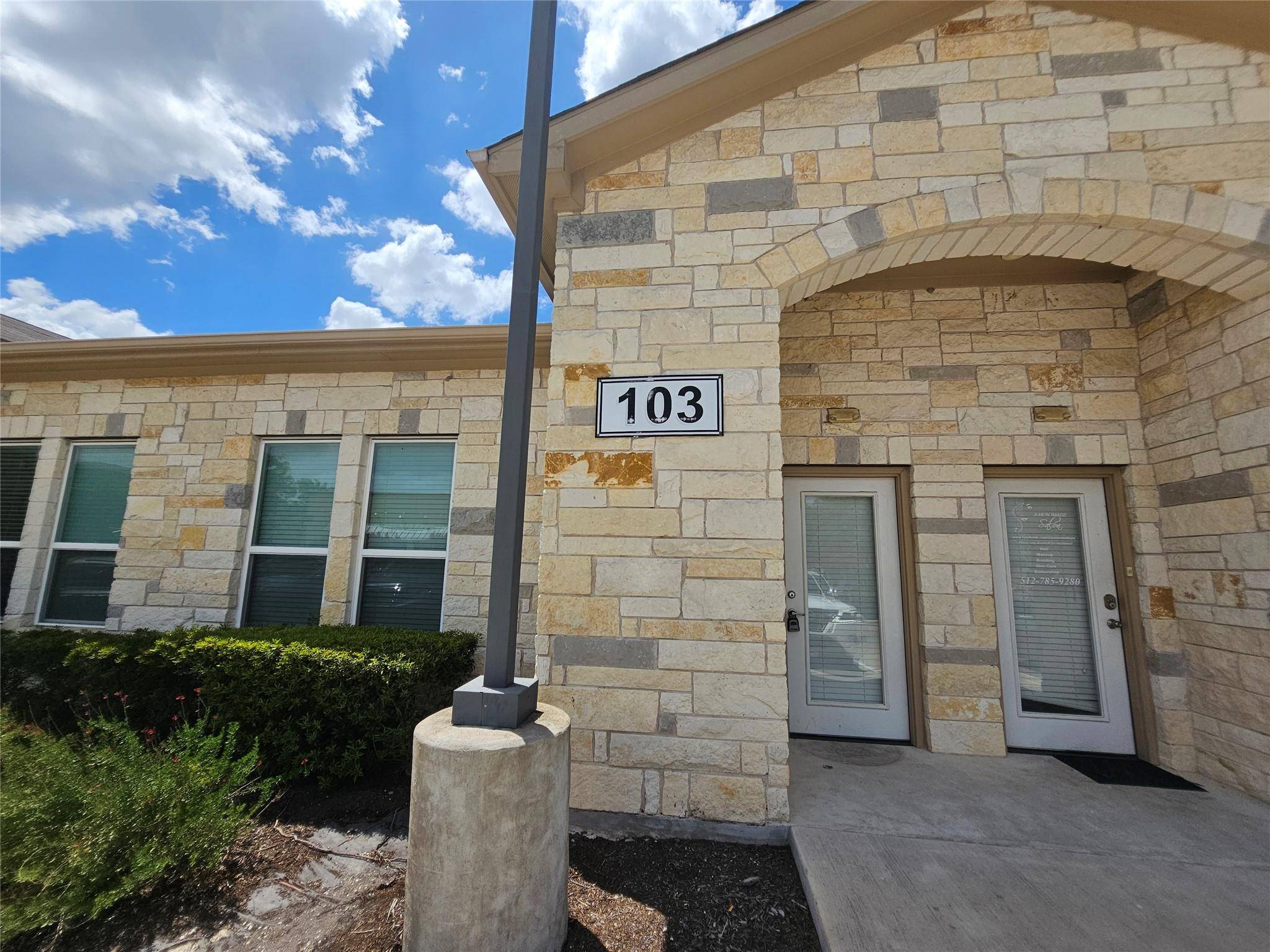 1009 W Pecan ST #103, Pflugerville, TX 78660