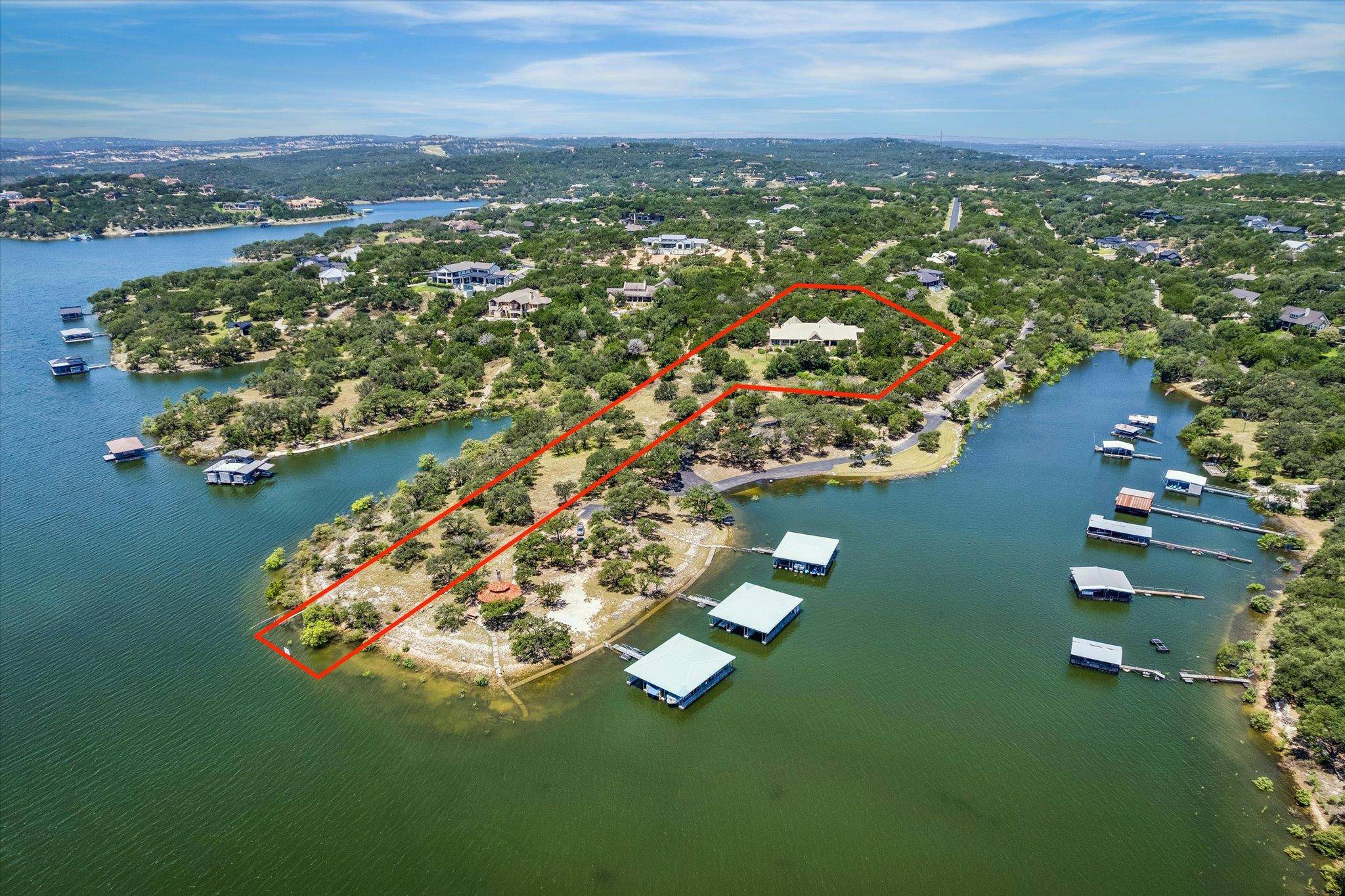 19586 Sandcastle DR, Spicewood, TX 78669