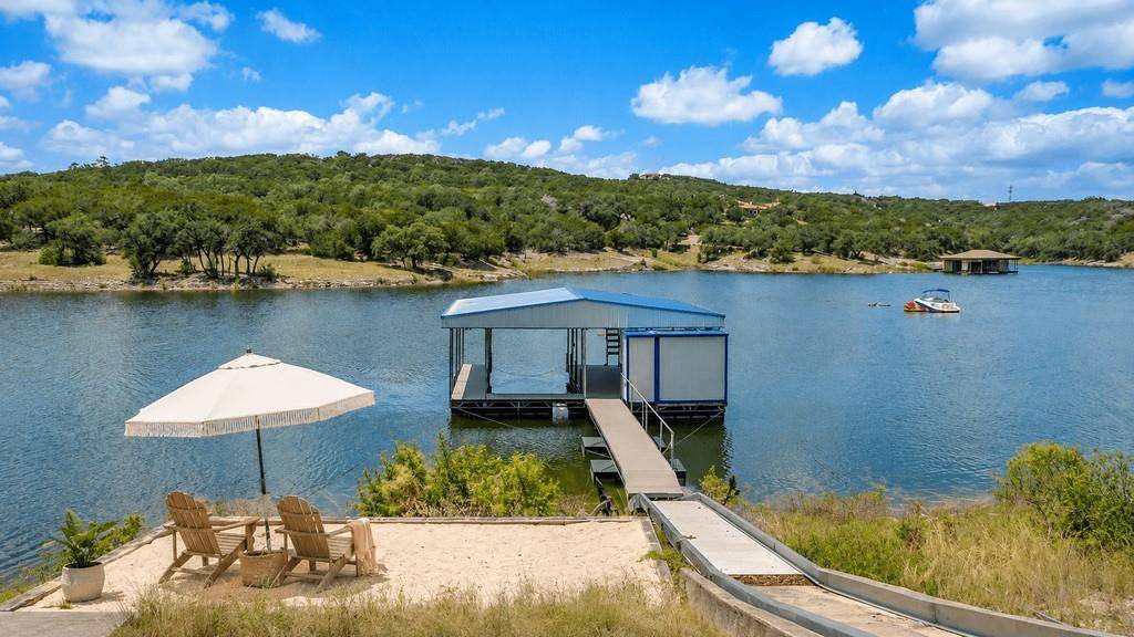 821 S Angel Light DR, Spicewood, TX 78669