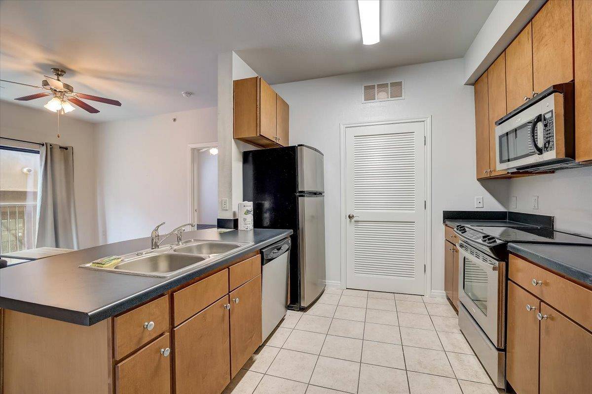 2515 Pearl #312, Austin, TX 78705
