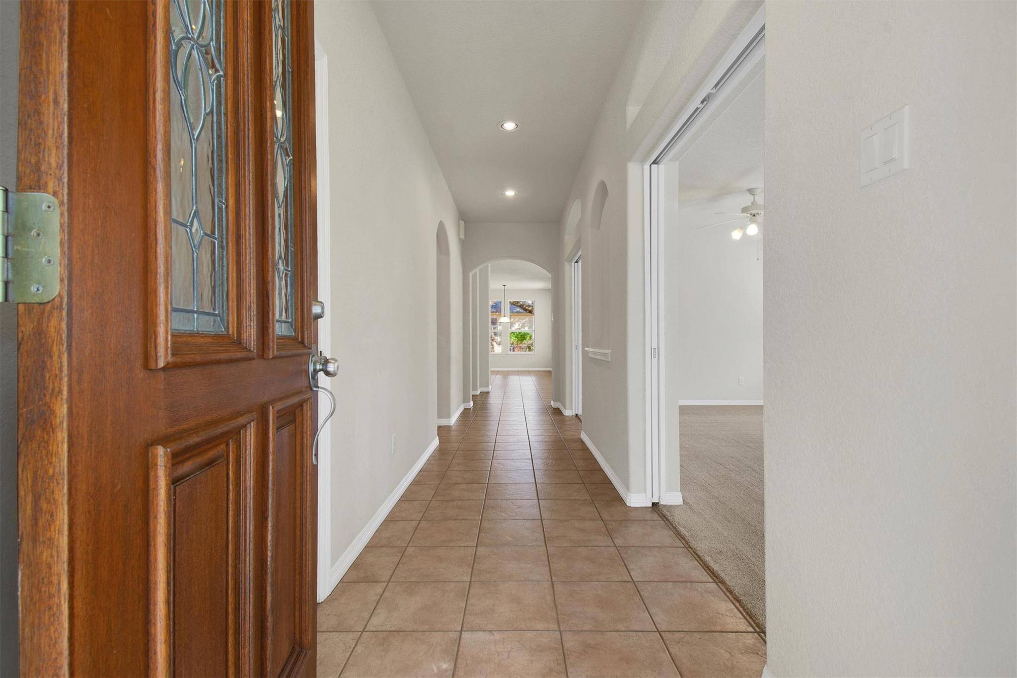 102 Lavaca LN, Georgetown, TX 78628