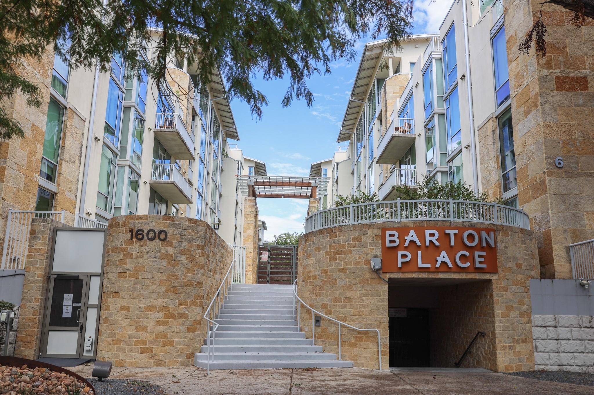 1600 Barton Springs RD #5610, Austin, TX 78704