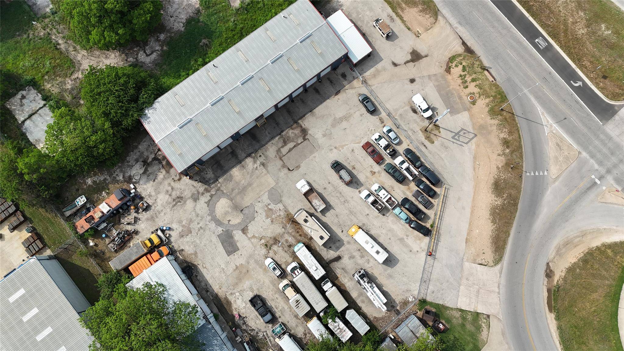 5225 E Cesar Chavez ST, Austin, TX 78702