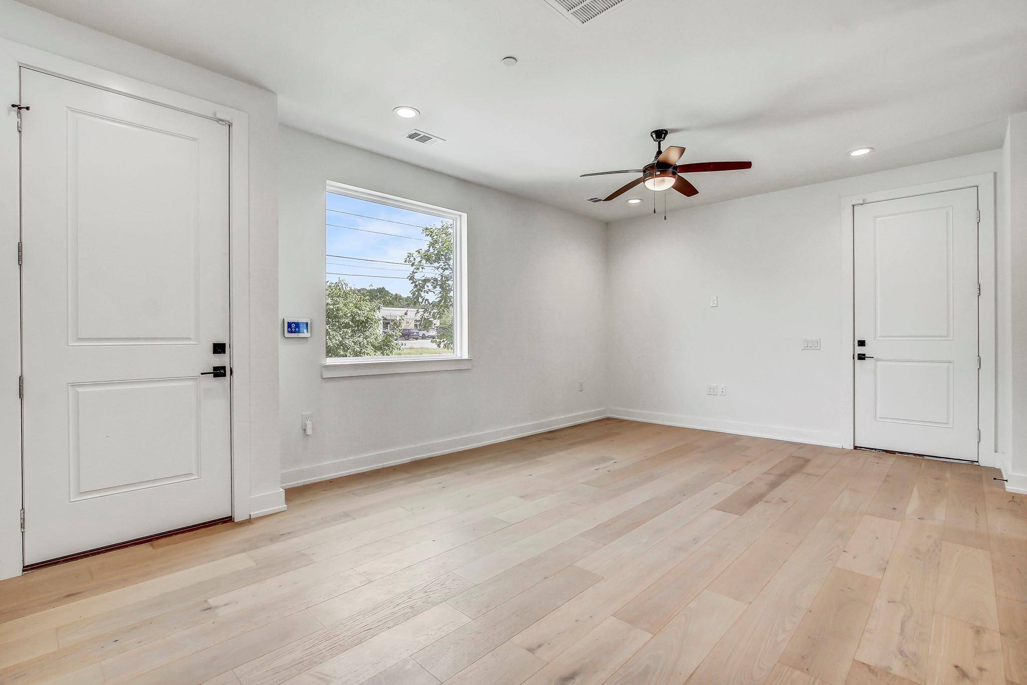 4127 E 12th ST #3, Austin, TX 78721