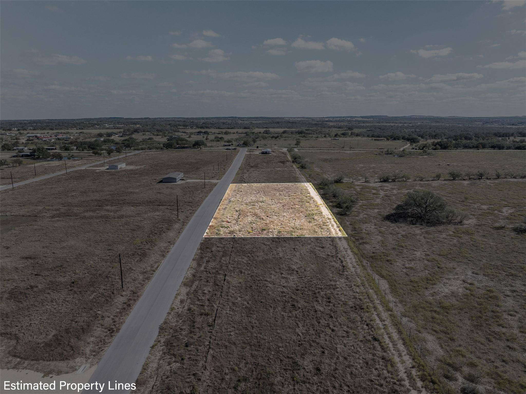 245 Beckham DR, Dale, TX 78616