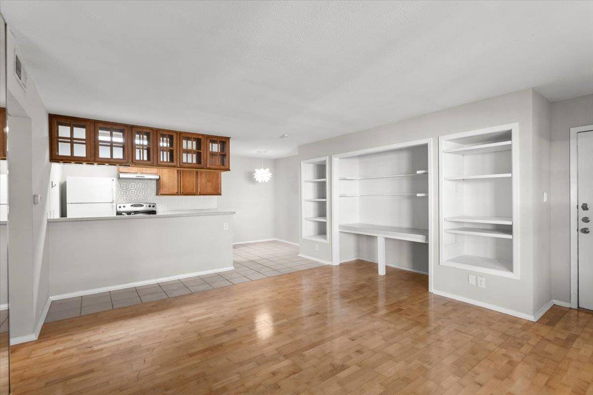 910 Duncan LN #57, Austin, TX 78705