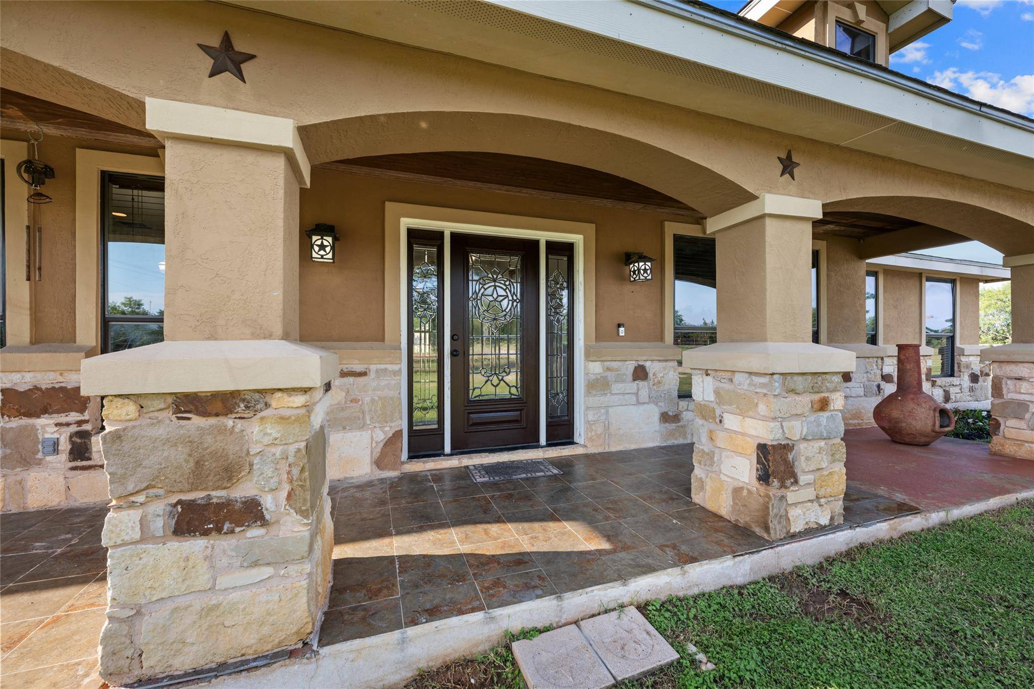108 Whispering Pines DR, Bastrop, TX 78602