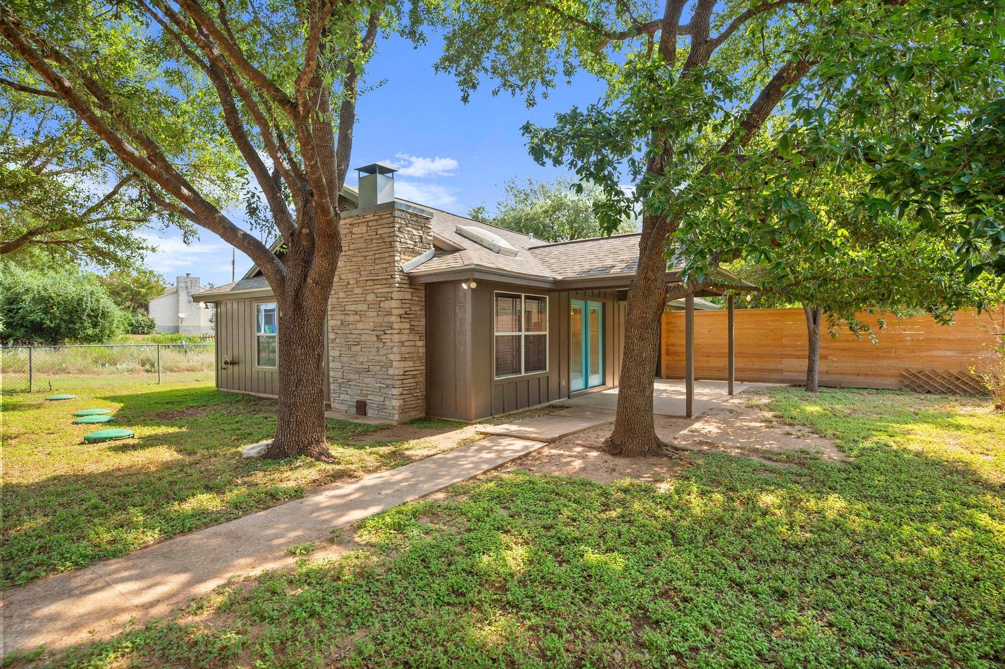 1601 West LN #A, Austin, TX 78732