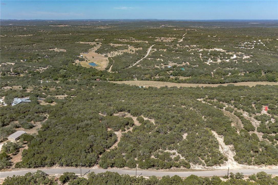 1000 Norwood RD, Dripping Springs, TX 78620