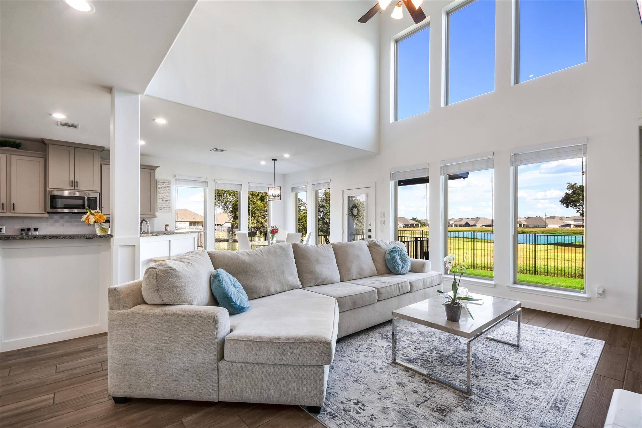 113 Cascia CIR, Liberty Hill, TX 78642