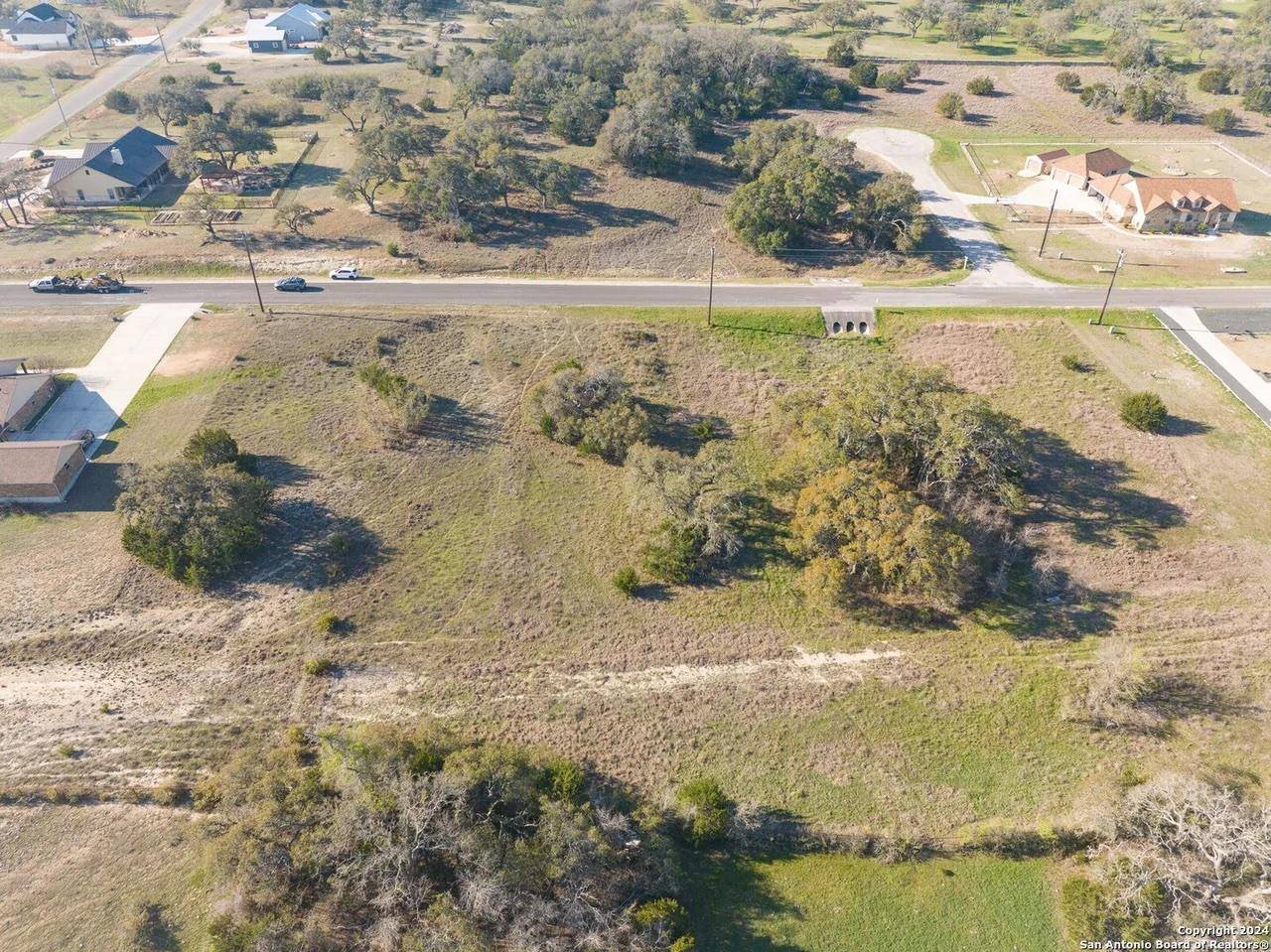 327 John Price, Blanco, TX 78606