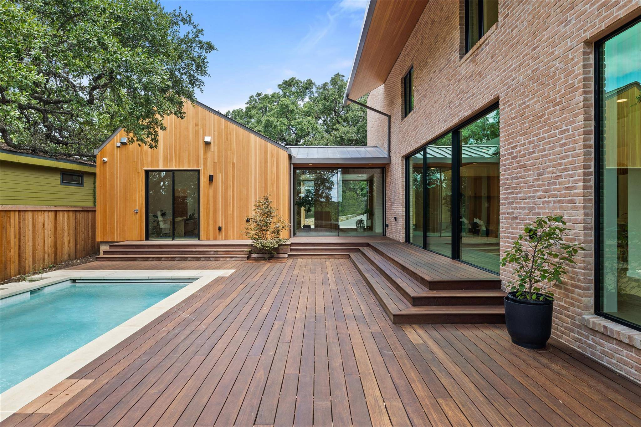 1319 Bonham TER, Austin, TX 78704