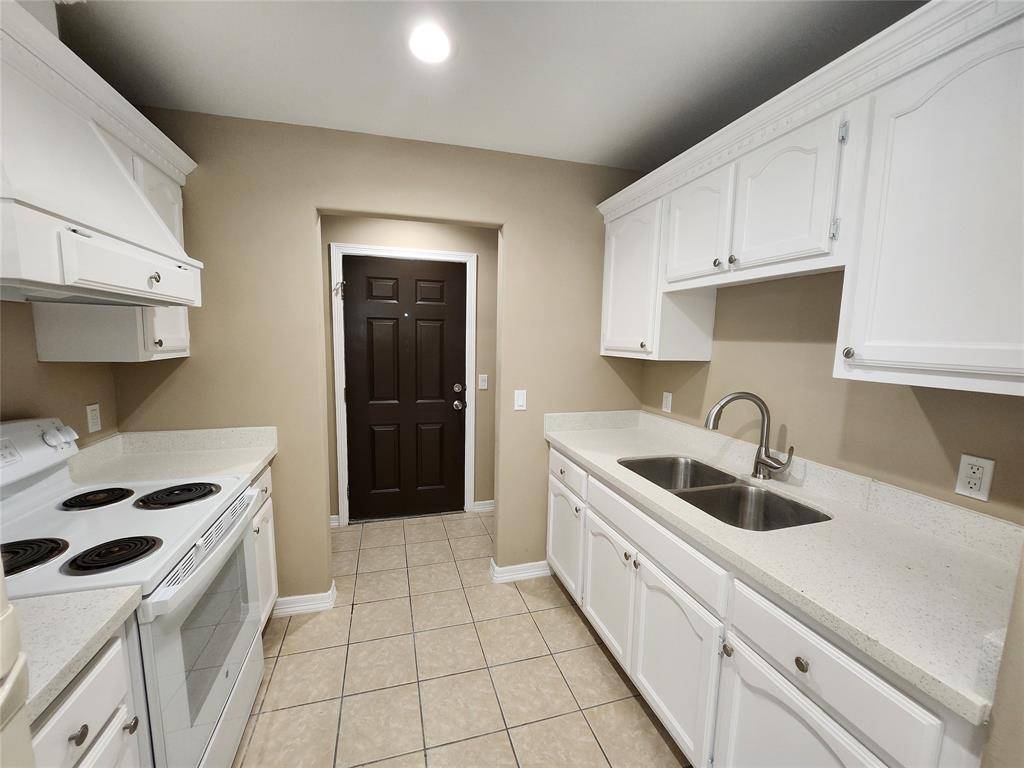 7609 Villa Rama South ST #4, Mission, TX 78572