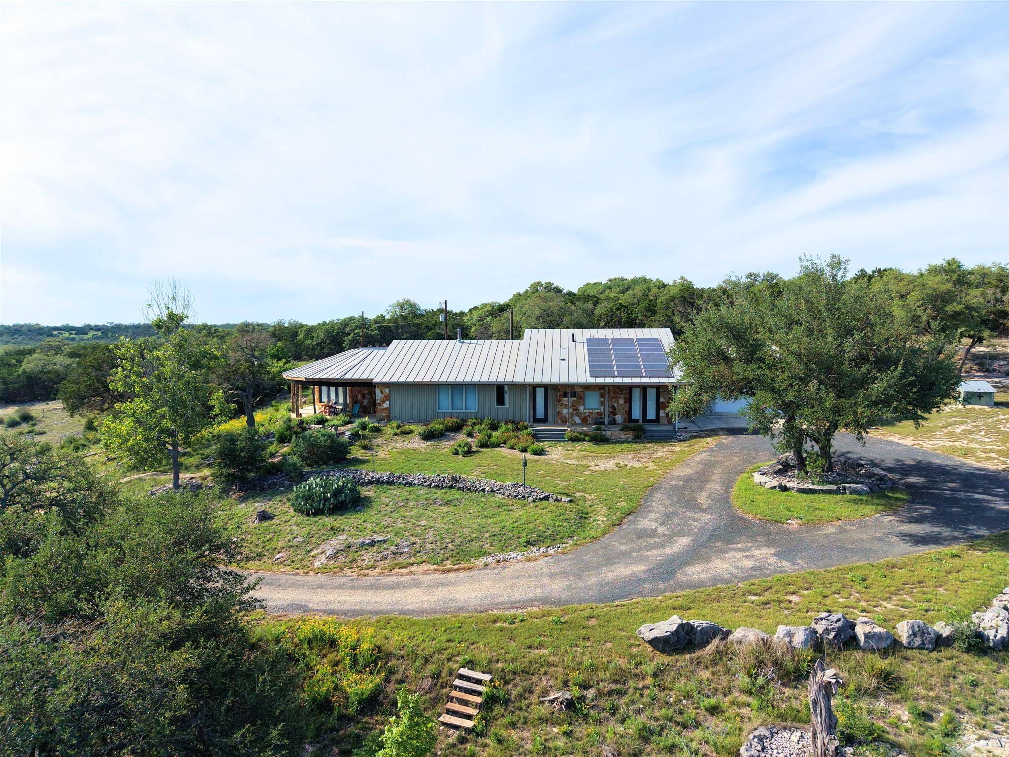 1292 Upper Turtle Creek RD, Kerrville, TX 78028