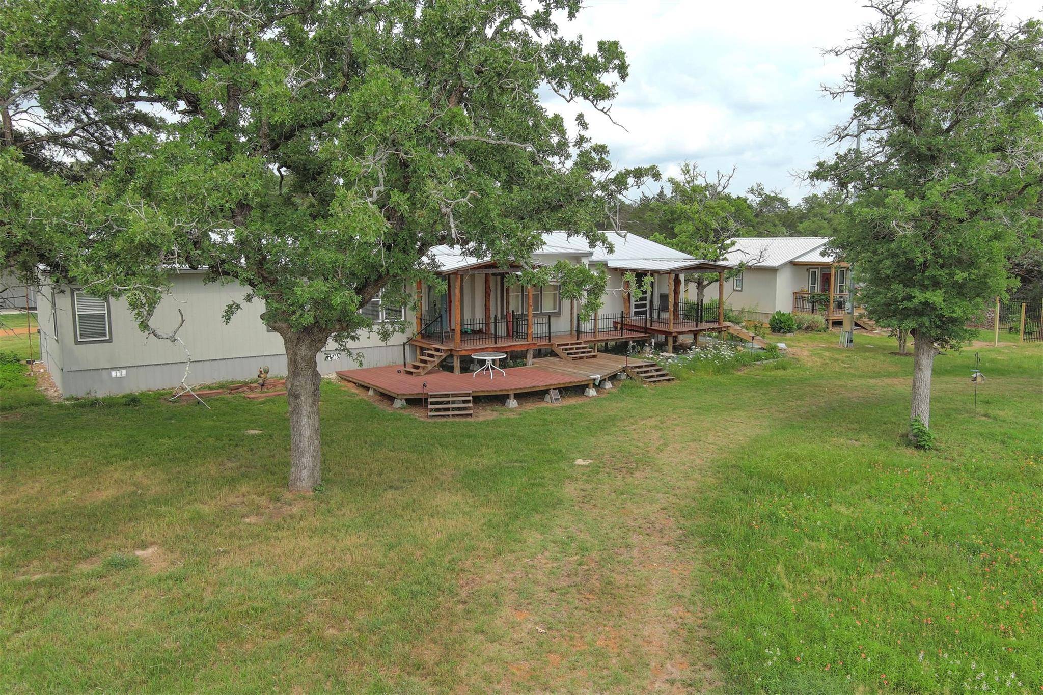 13831 Tx-95 HWY, Flatonia, TX 78941