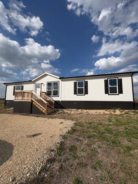 330 Beckham DR, Dale, TX 78616