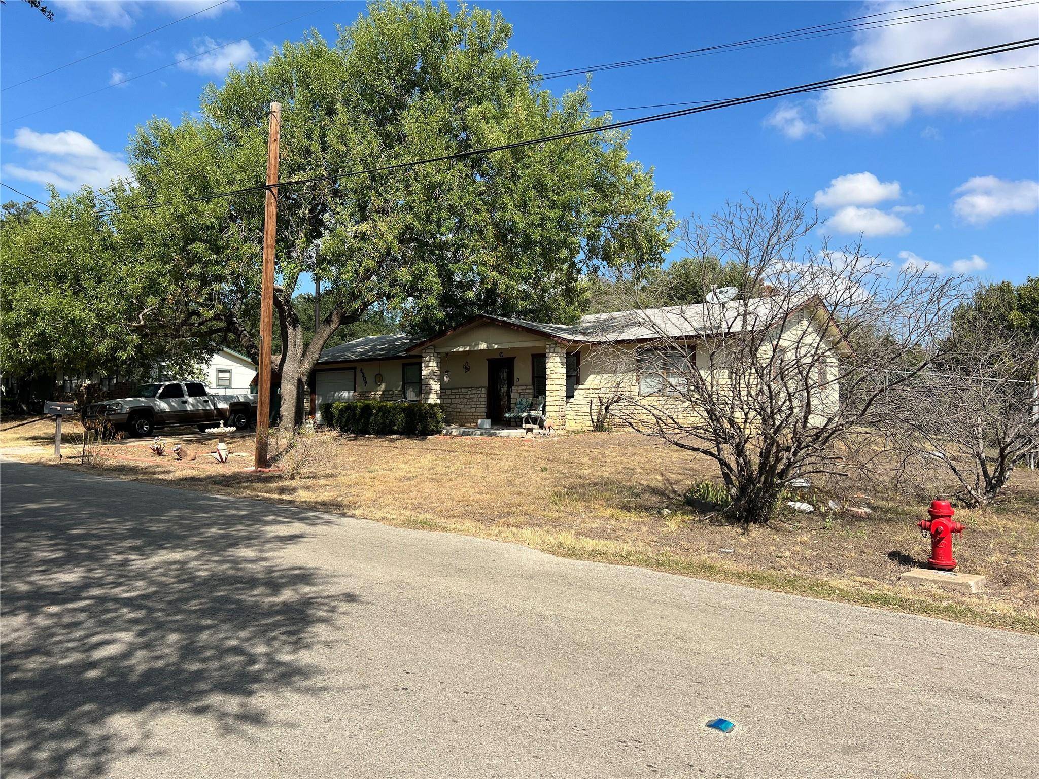 4307 Cottonwood DR, Cottonwood Shores, TX 78657