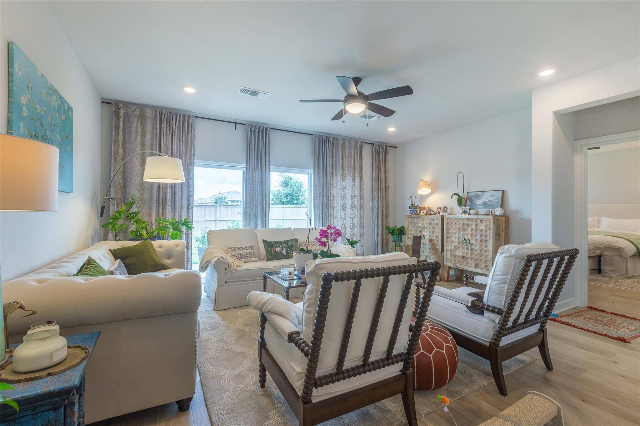 126 Periwinkle LN, Bastrop, TX 78602