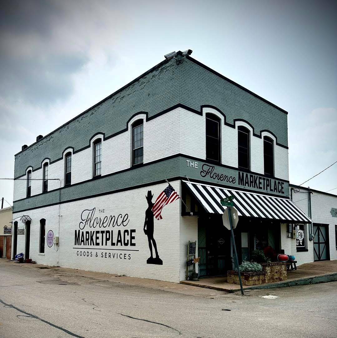 101 Story Ave, Florence, TX 76527