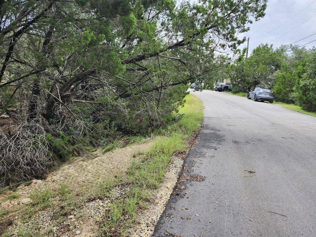 7821 Dakota CIR, Lago Vista, TX 78645