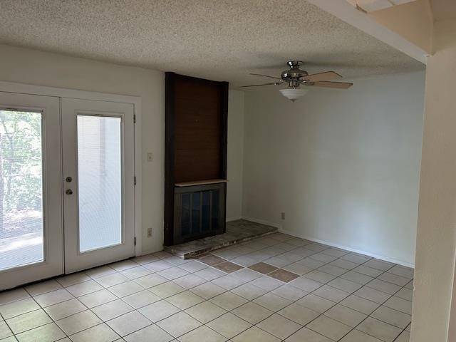 1616 Elmhurst DR #B, Austin, TX 78741