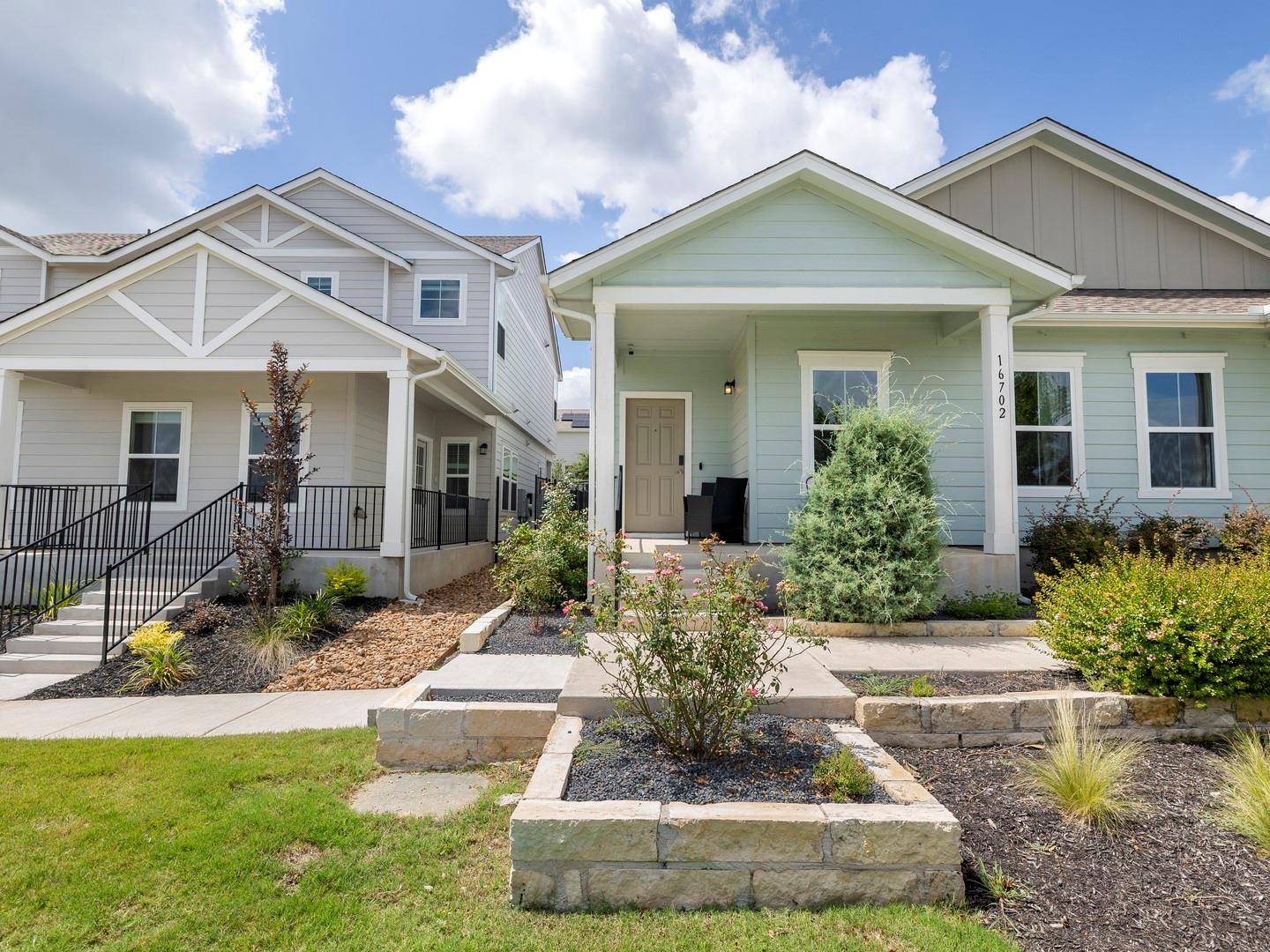16702 Sonoma Breeze DR, Manor, TX 78653