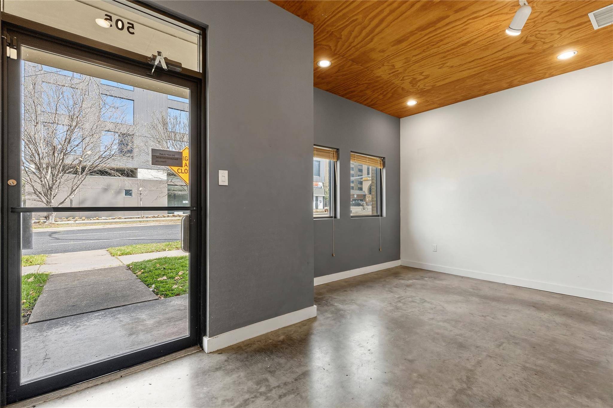 505 W 15th ST, Austin, TX 78701