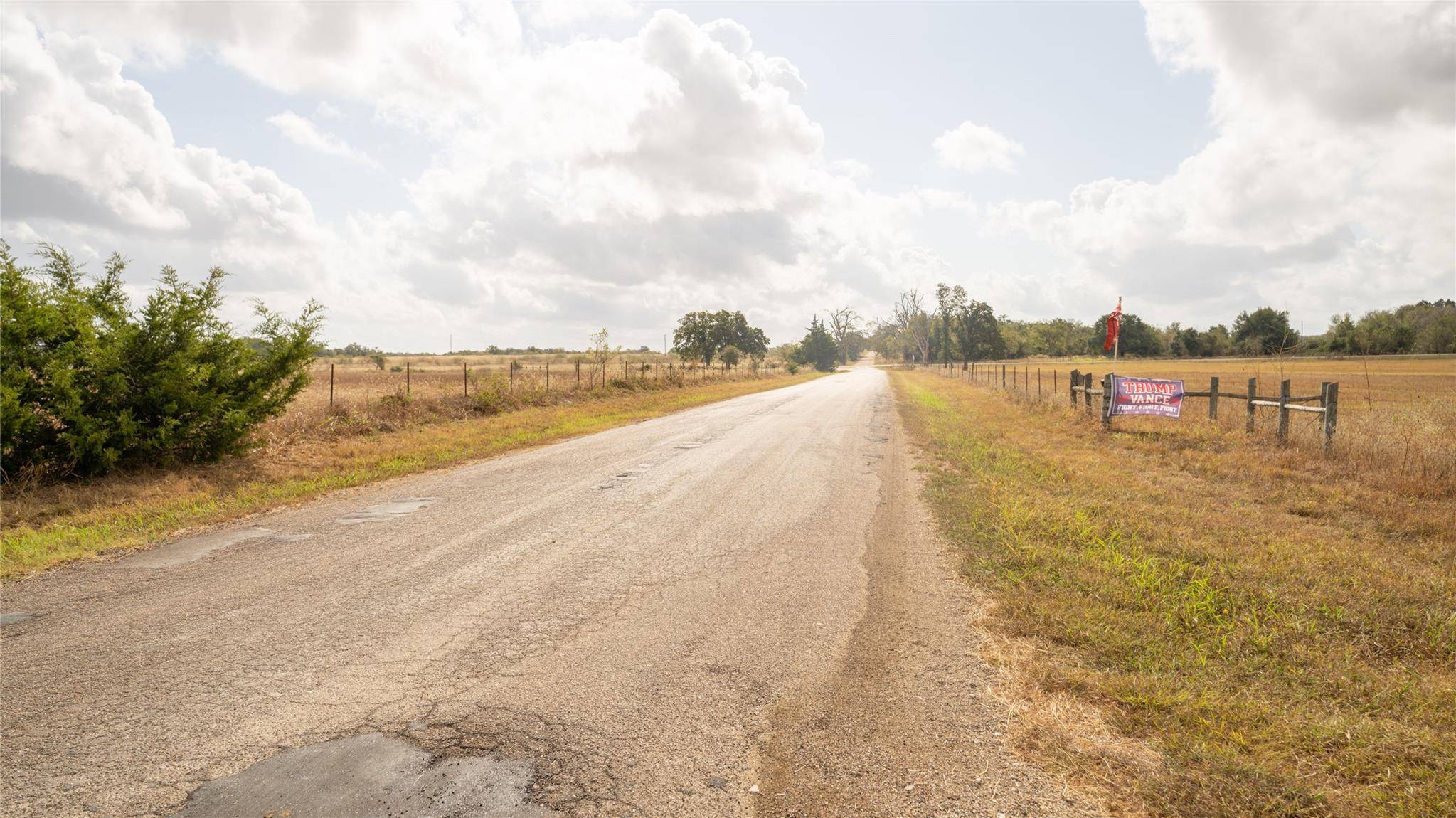 2054 County Road 334, Rockdale, TX 76567
