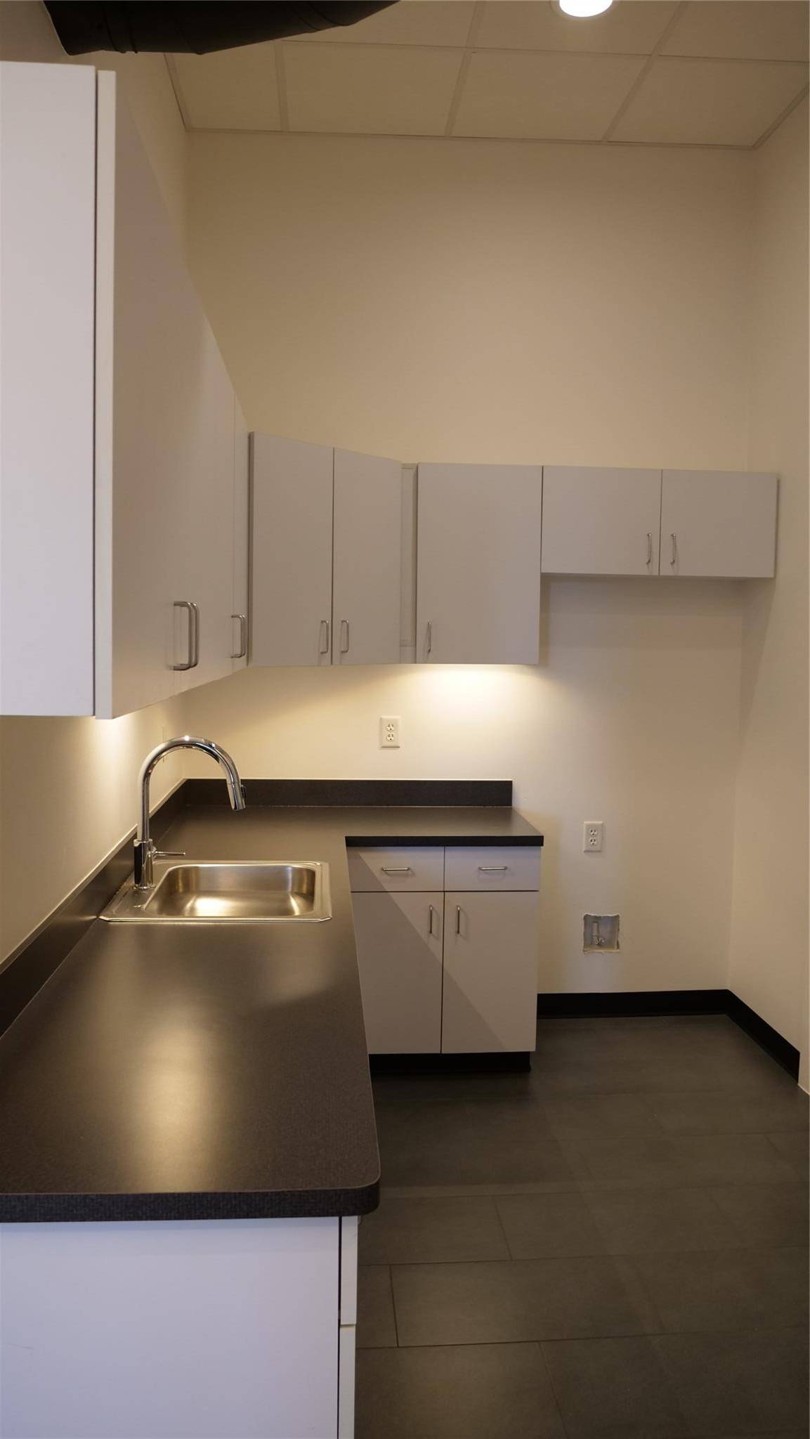 2210 Western Trails BLVD, Austin, TX 78745