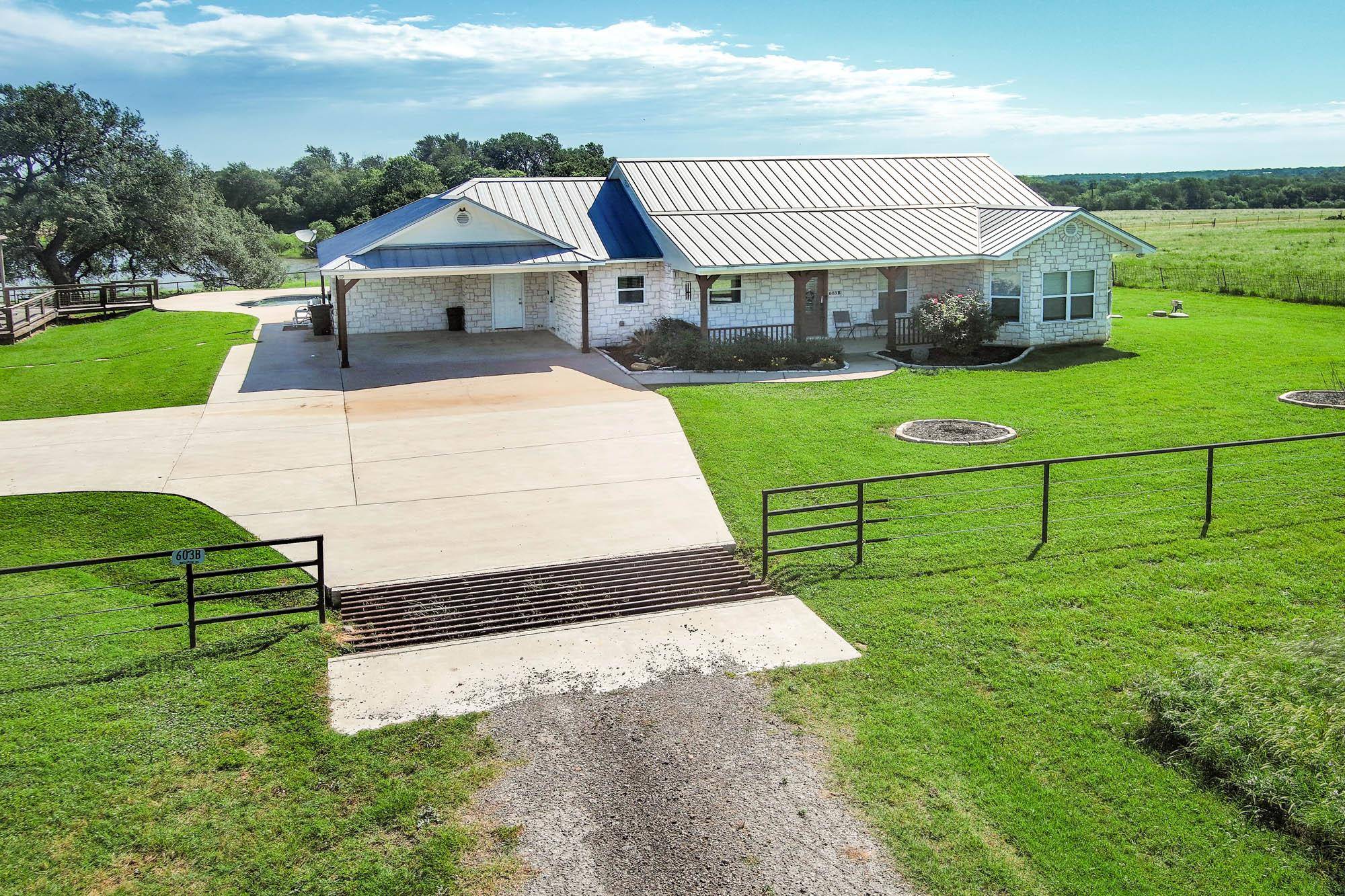 603 Watterson RD #B and C, Bastrop, TX 78602