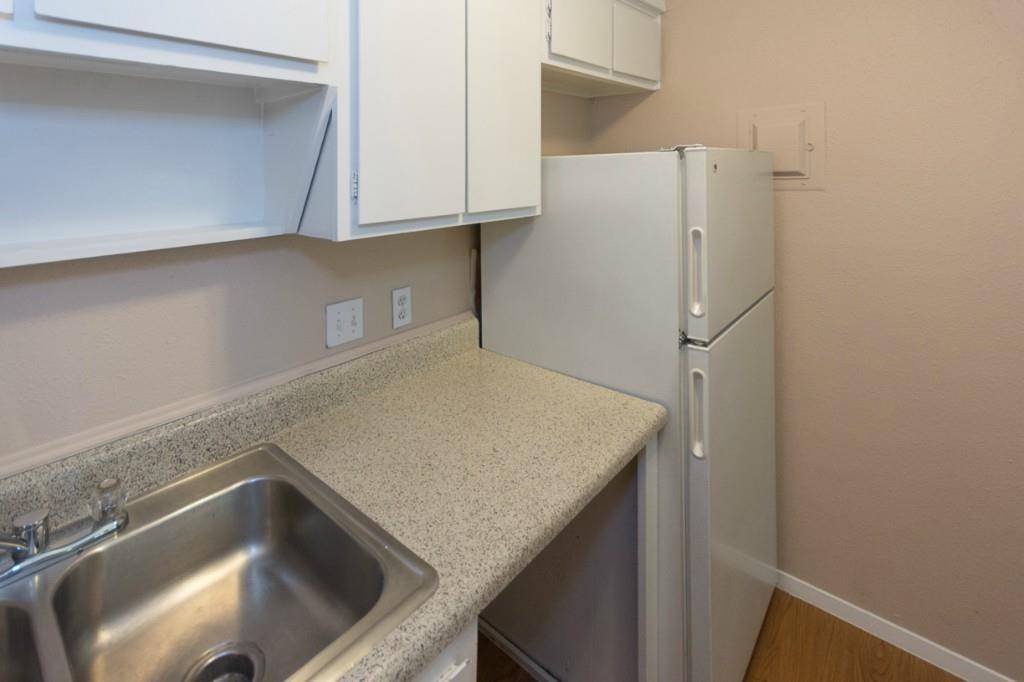 400 W 34th ST #104, Austin, TX 78705