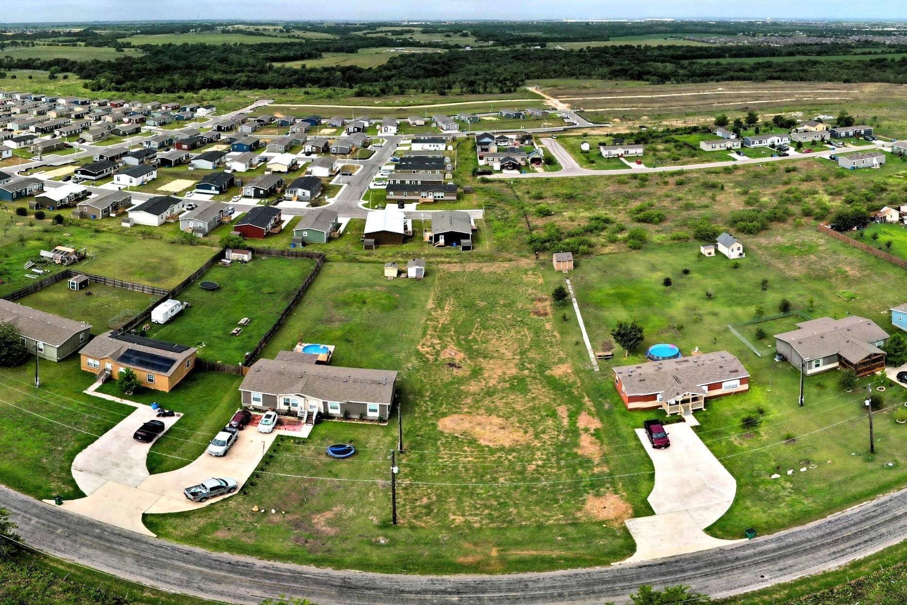 2874 Cotton Gin RD, Kyle, TX 78640