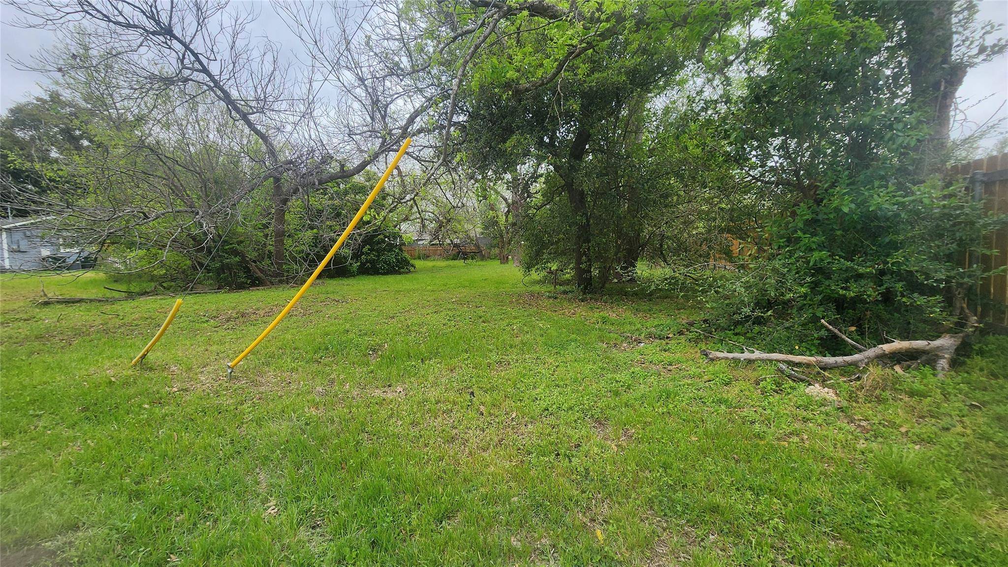 1210 S Myrtle ST, Georgetown, TX 78626