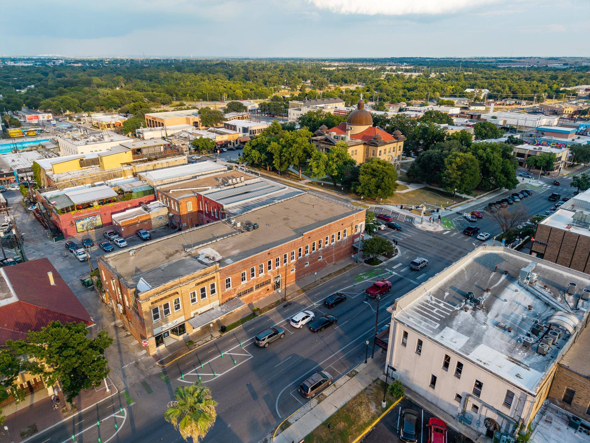 101 E Hopkins ST, San Marcos, TX 78666