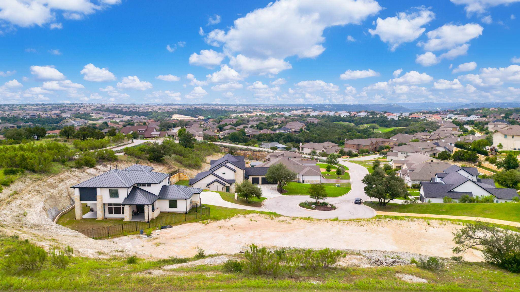 1605 Nokota CT, Leander, TX 78641