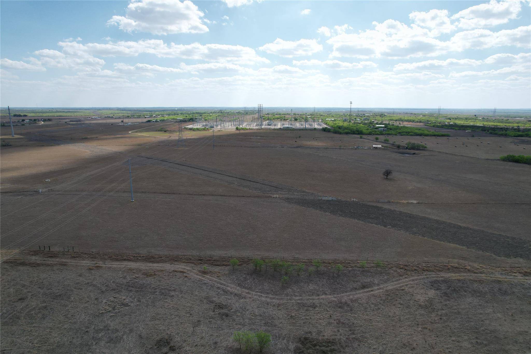 696 Williamson RD, Lockhart, TX 78644