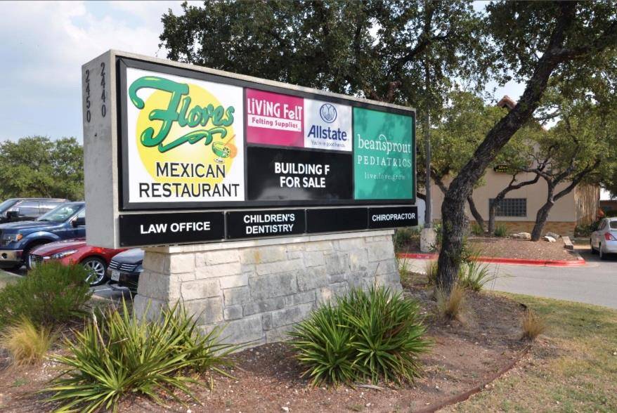 2440 E Hwy 290 HWY #E-22, Dripping Springs, TX 78620