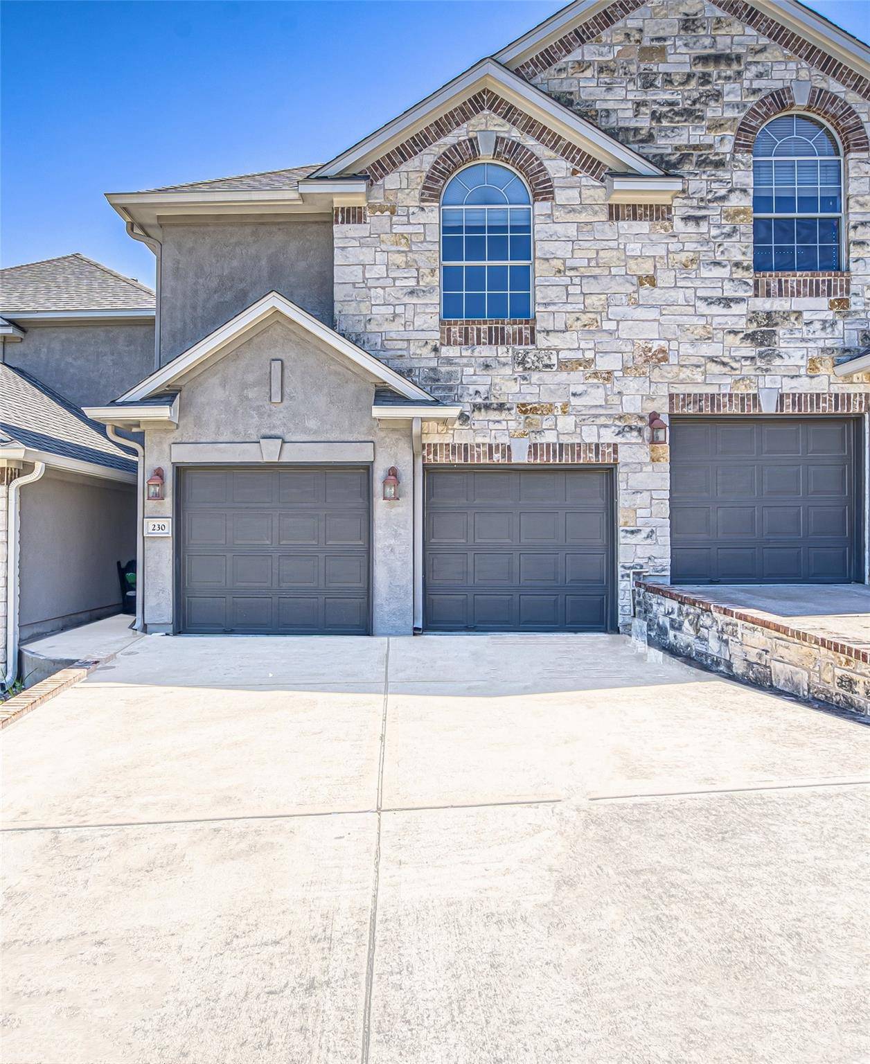 230 Sunrise Ridge CV, Austin, TX 78738