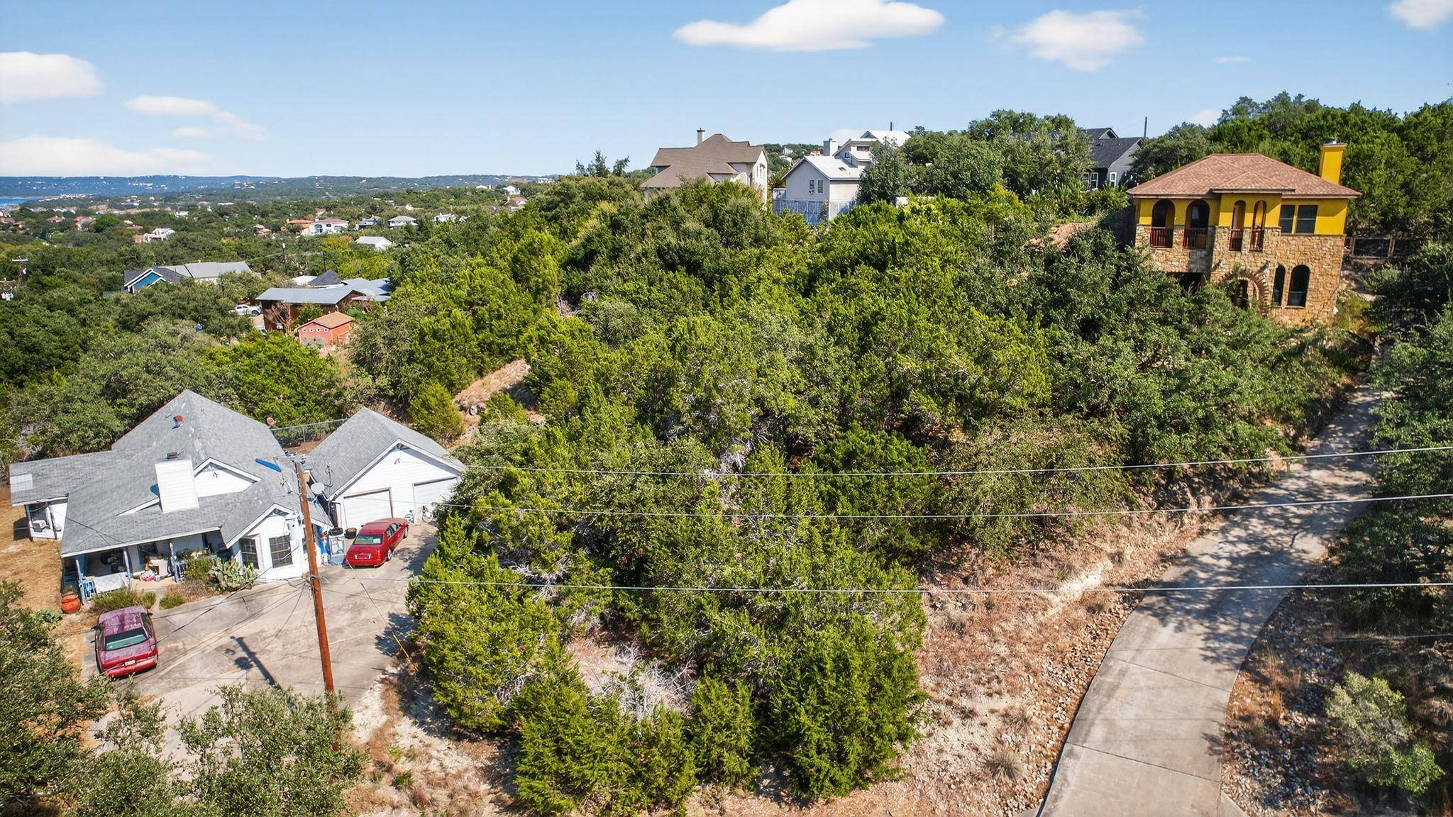 22303 Briarcliff DR, Spicewood, TX 78669