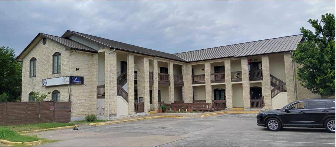 611 Carpenter Ave #201, Austin, TX 78753