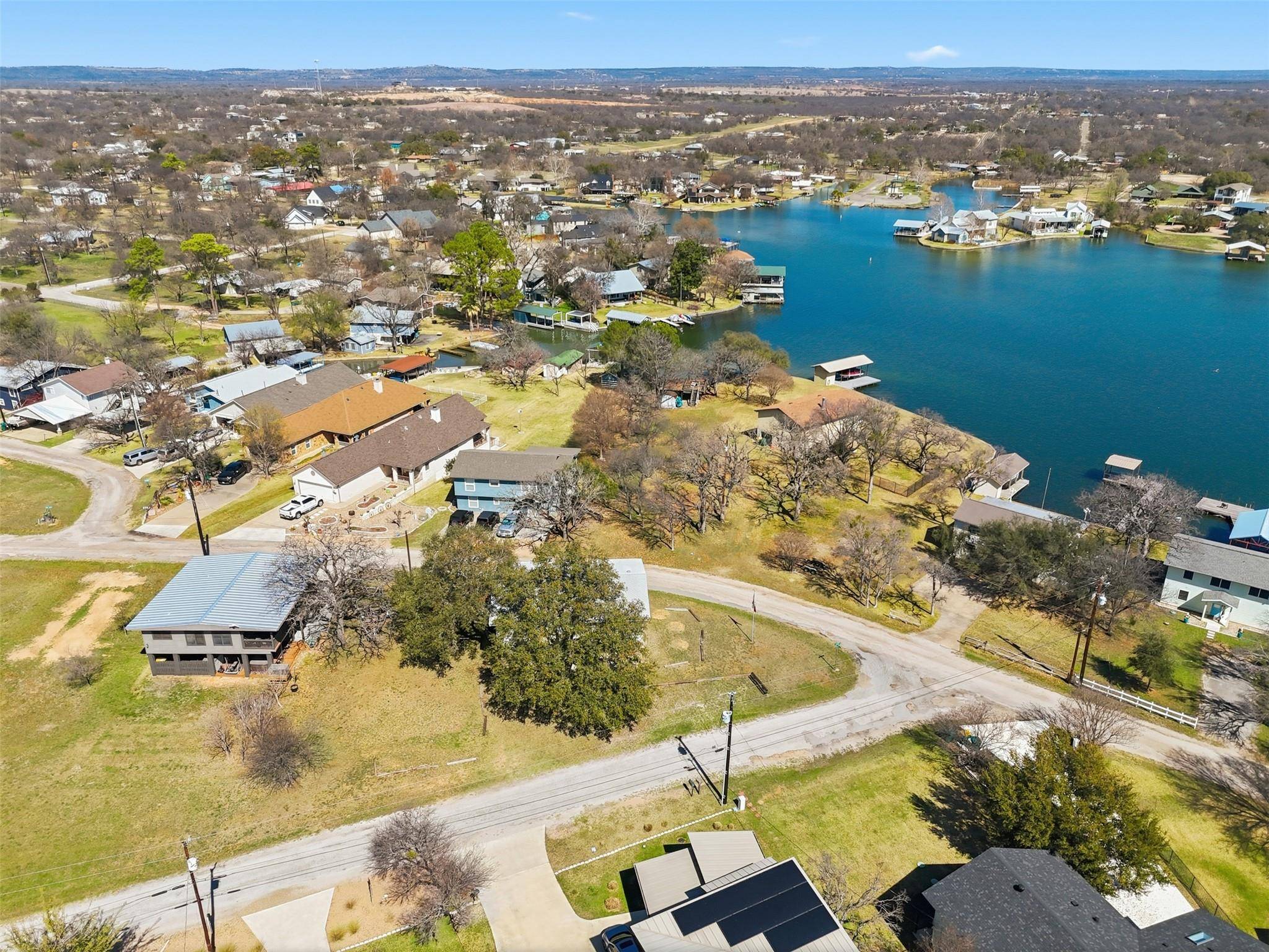 625 Deep Cove DR, Granite Shoals, TX 78654