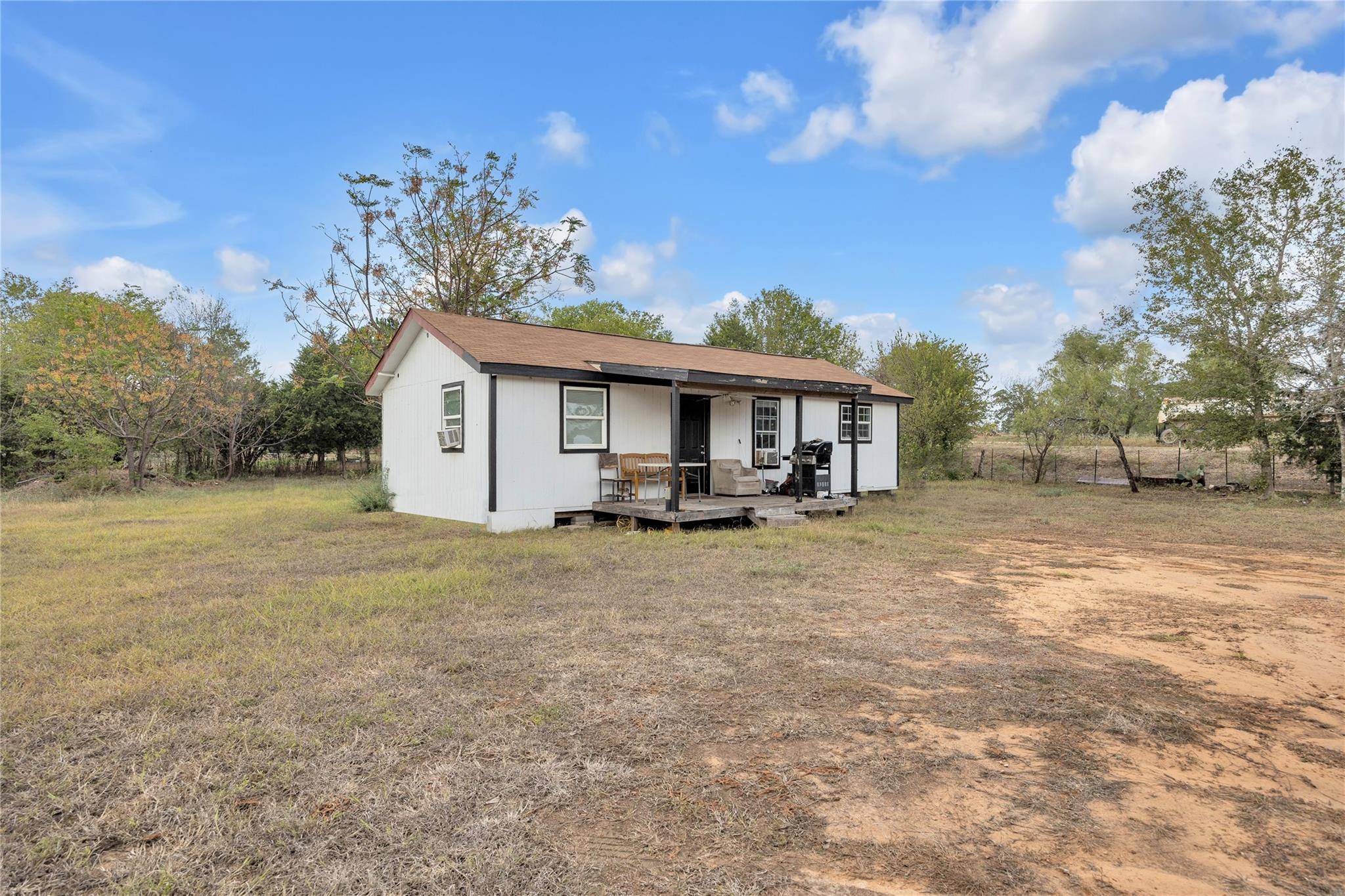759 Green Valley DR, Bastrop, TX 78602