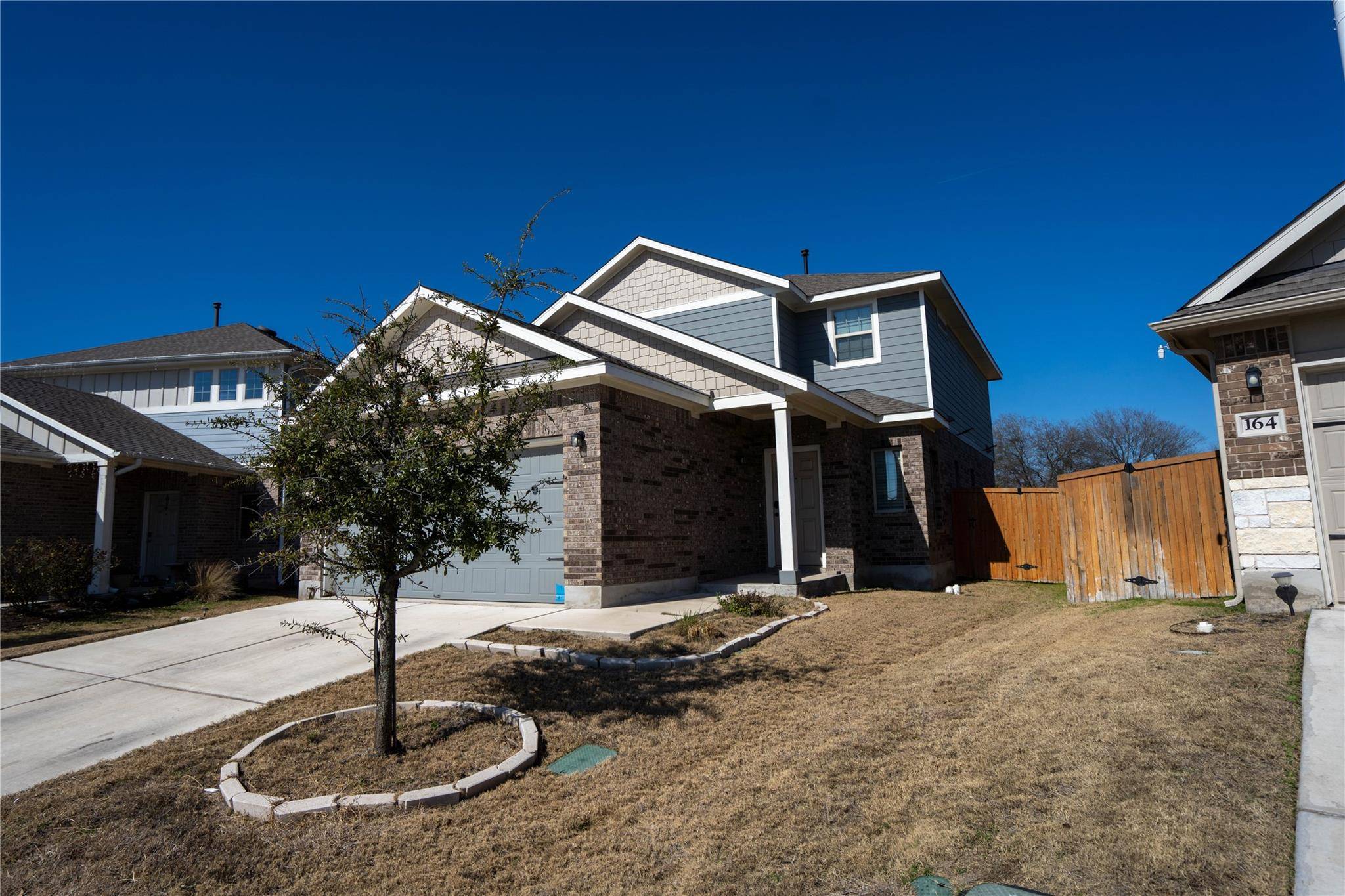 166 Pelican Bay CIR, Kyle, TX 78640