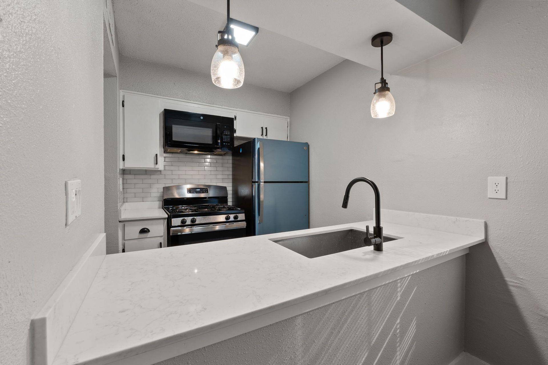 1220 W Anderson LN #108, Austin, TX 78757