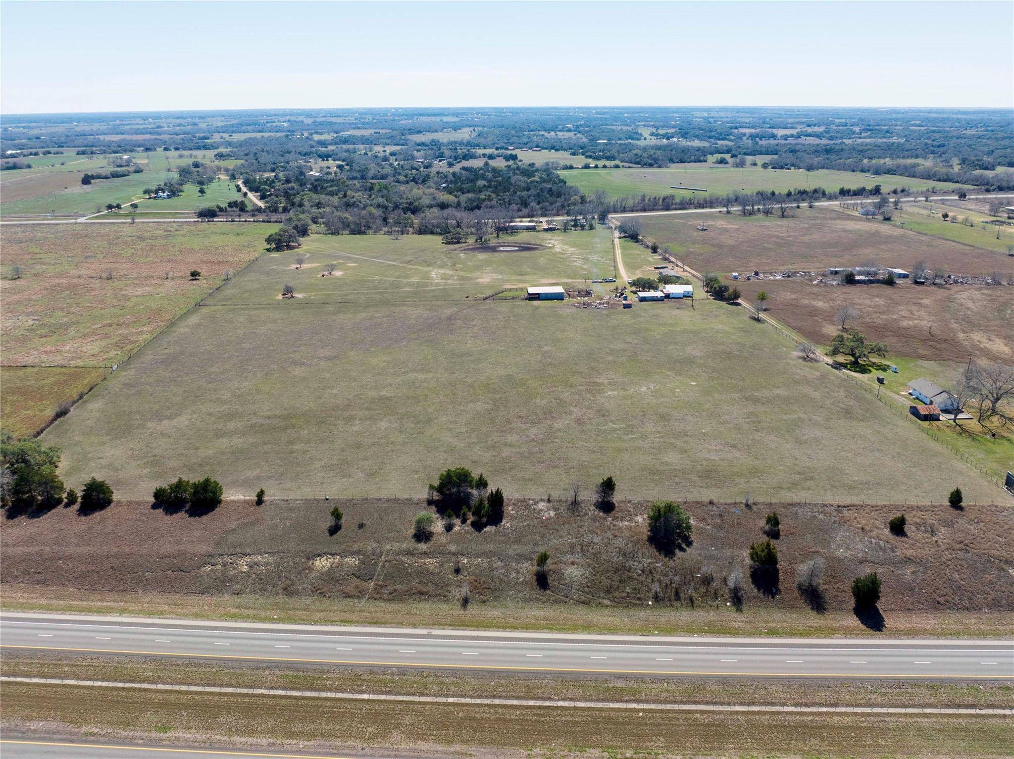 5135 W US Highway 90, Schulenburg, TX 78956