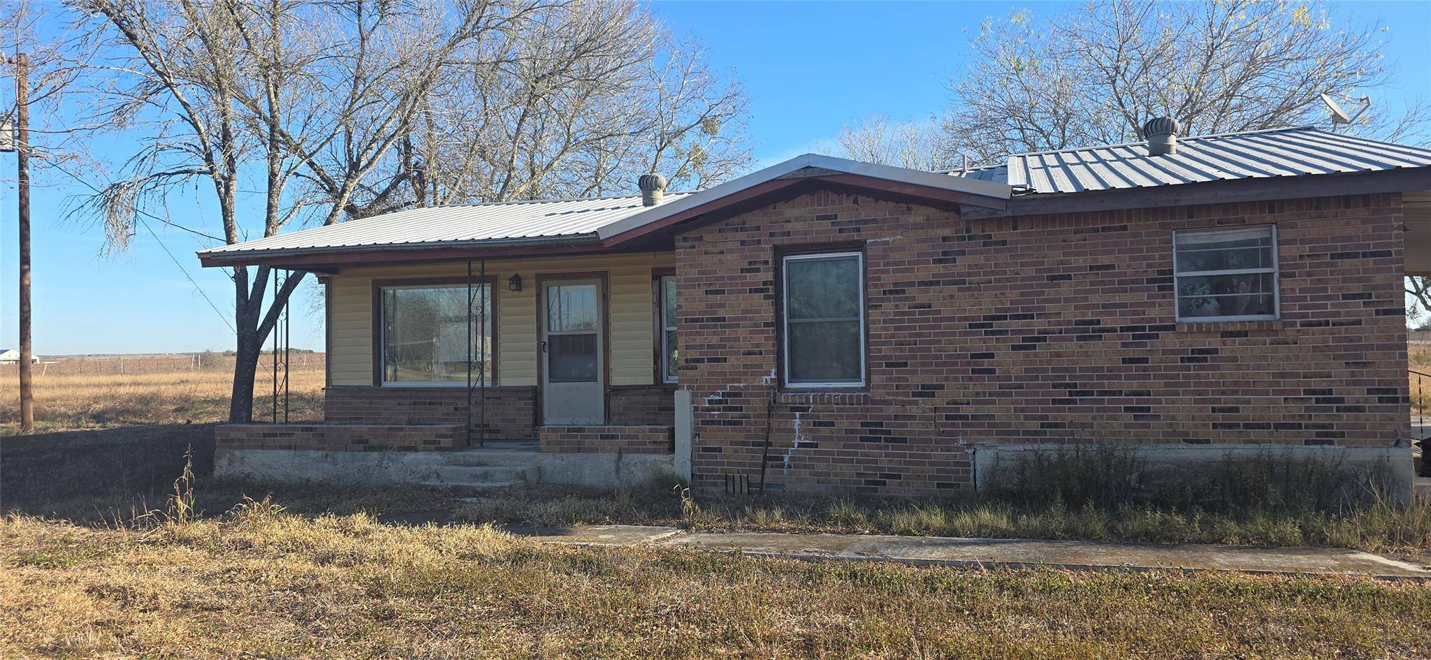 9270 San Marcos HWY, Fentress, TX 78622