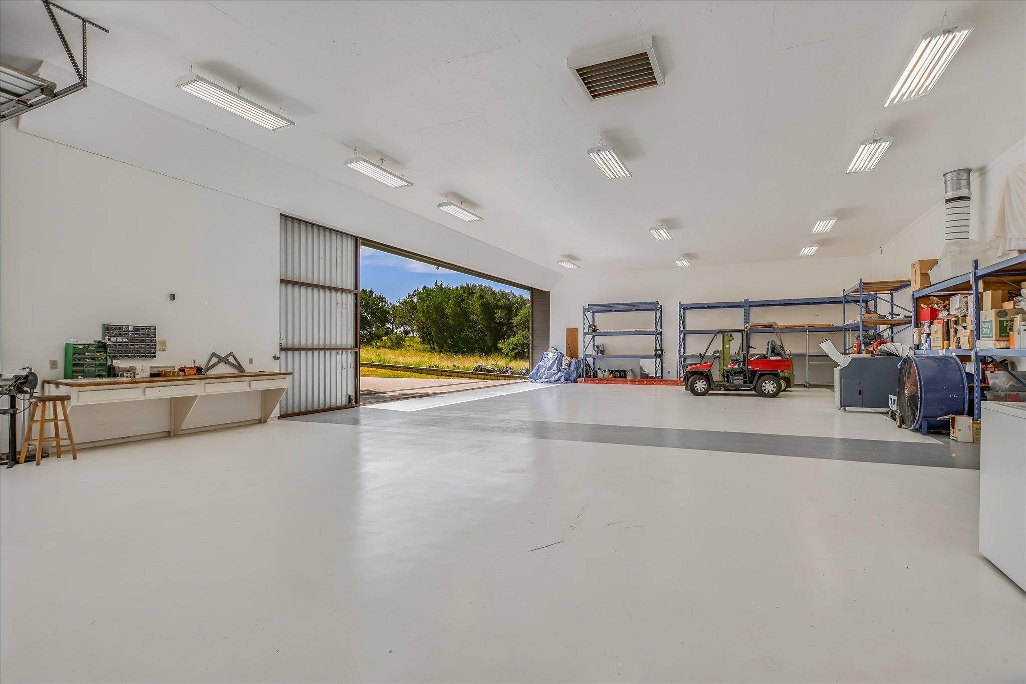 1311 Clayton Nolen DR, Horseshoe Bay, TX 78657
