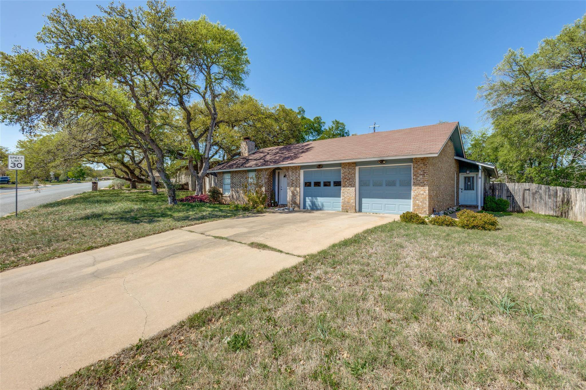 6916 Scenic Brook DR #B, Austin, TX 78736