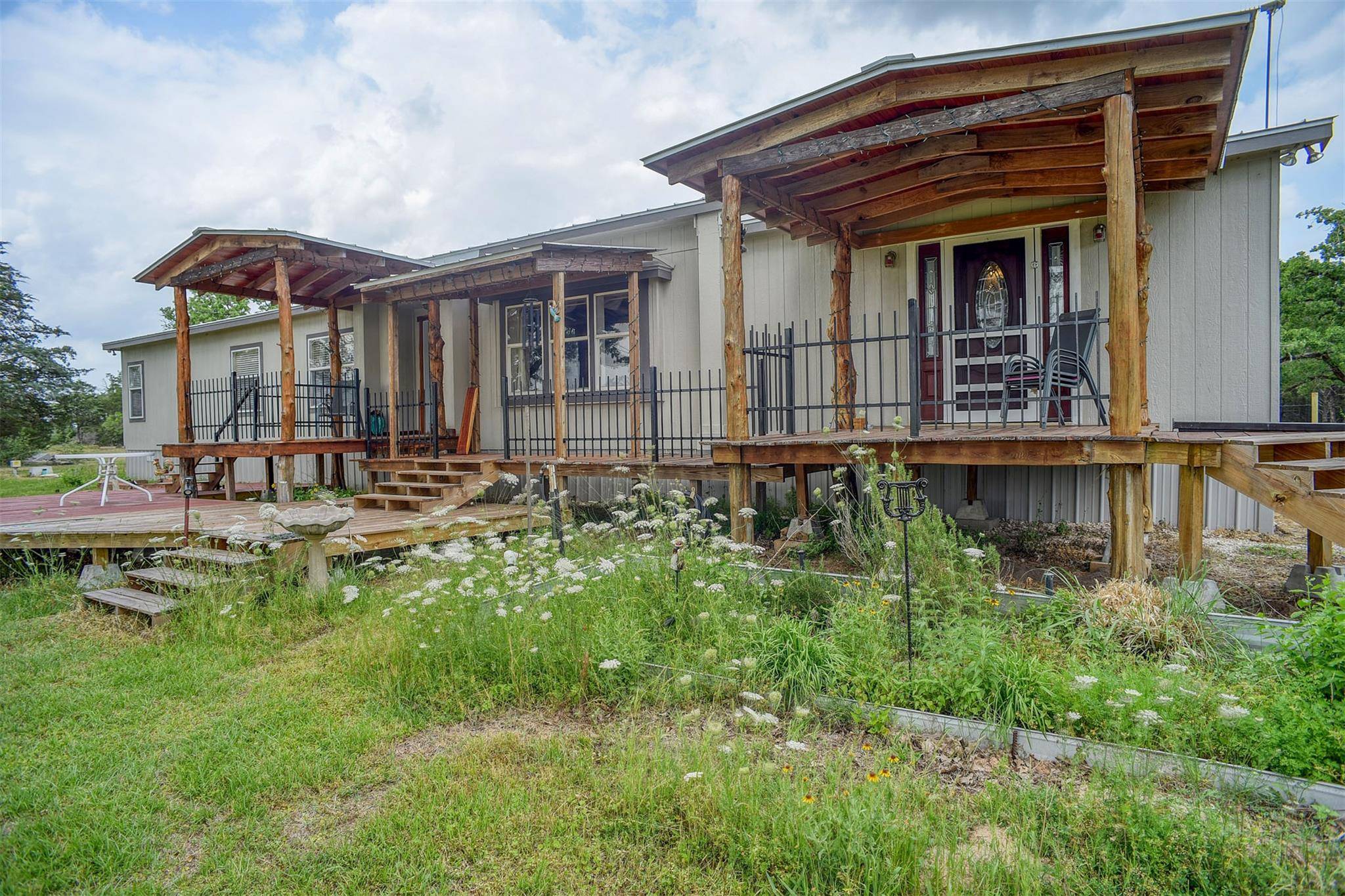 13831 Tx-95 HWY, Flatonia, TX 78941