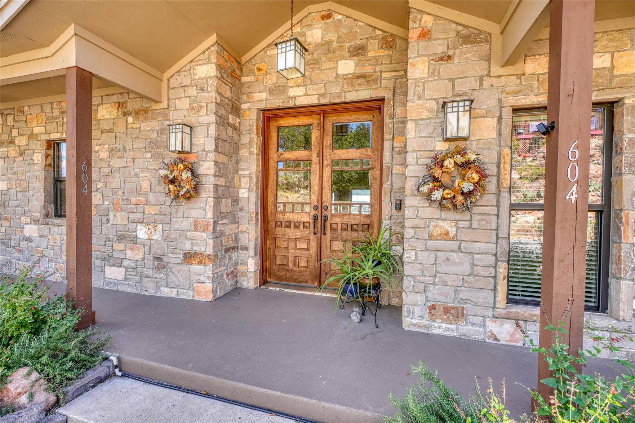 604 N Inwood RD, Buchanan Dam, TX 78609